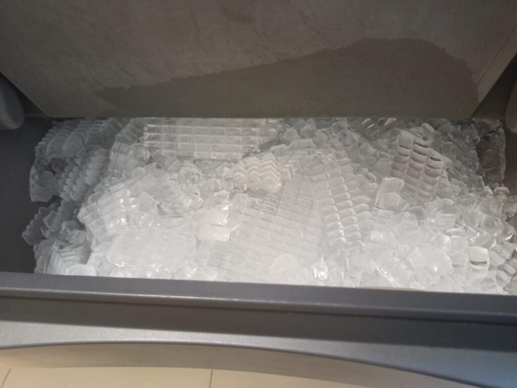 assistência técnica especializada em refrigeração